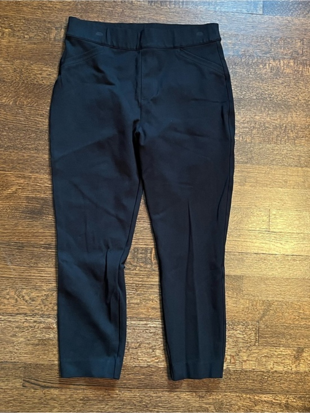 Spanx The perfect pants cropped black pull on pants. Size large